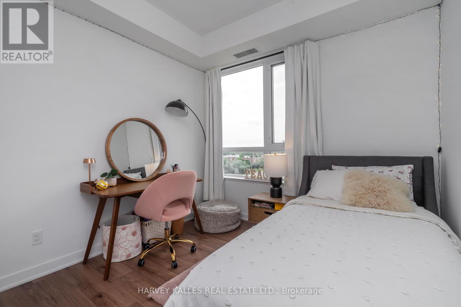 432 - 405 Dundas Street W, Oakville, Ontario  L6M 5P9 - Photo 12 - W12931198