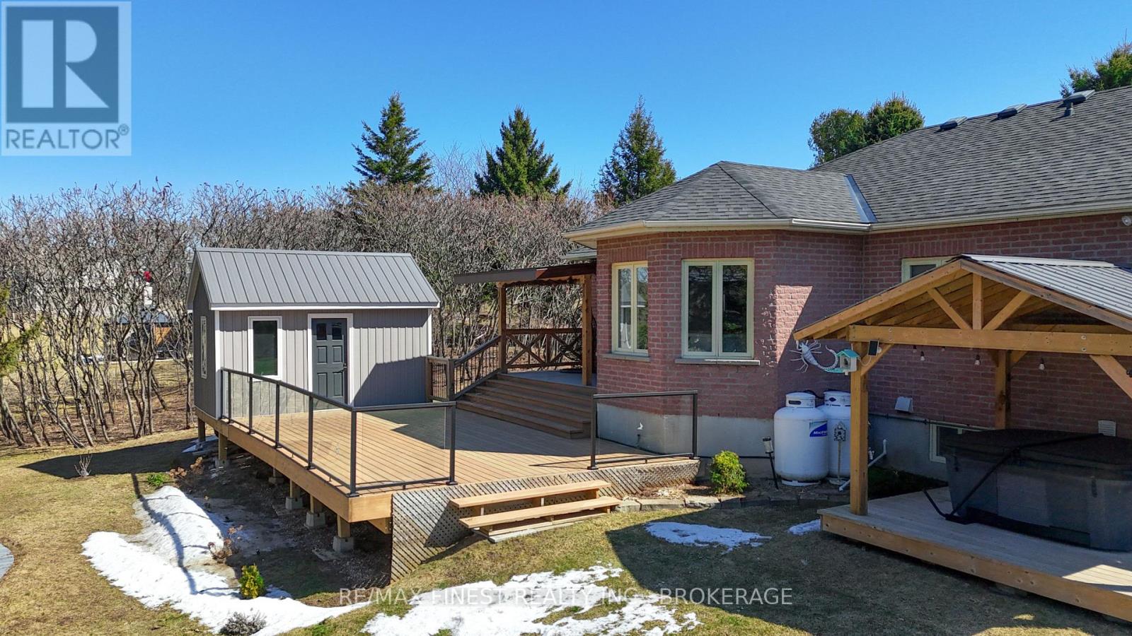 108 Grayrock Crescent, Front Of Leeds & Seeleys Bay, Ontario  K7G 2V4 - Photo 41 - X12840554