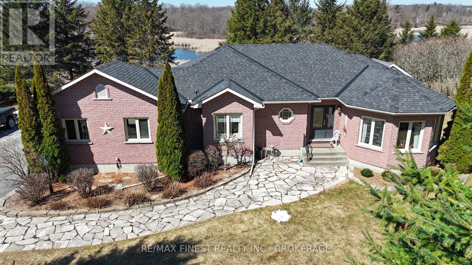 108 Grayrock Crescent, Front Of Leeds & Seeleys Bay, Ontario  K7G 2V4 - Photo 45 - X12840554