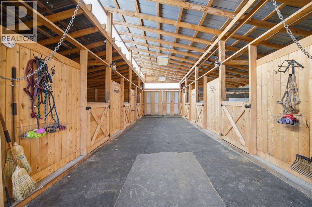 30032 Range Road 270, Rural Mountain View County, Alberta  T0M 0M0 - Photo 11 - A2288588