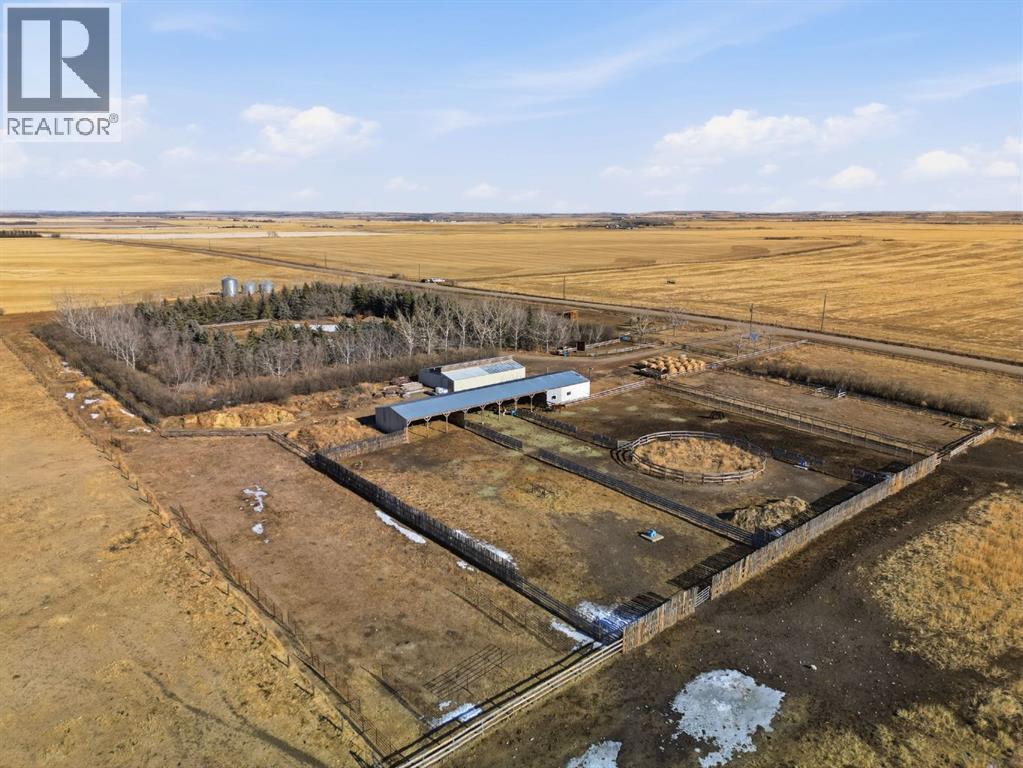 30032 Range Road 270, Rural Mountain View County, Alberta  T0M 0M0 - Photo 9 - A2288588