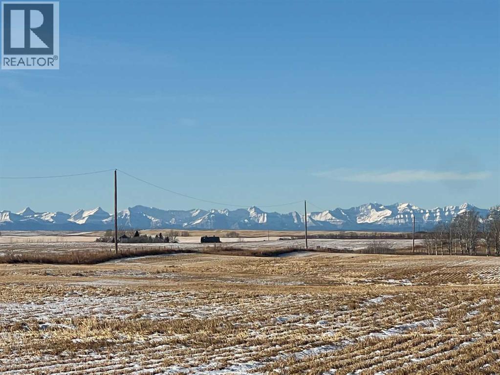 338 Ave E, Rural Foothills County, Alberta  T1V 1N3 - Photo 1 - A2295174