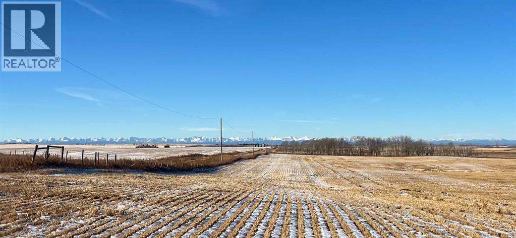 338 Ave E, Rural Foothills County, Alberta  T1V 1N3 - Photo 2 - A2295174