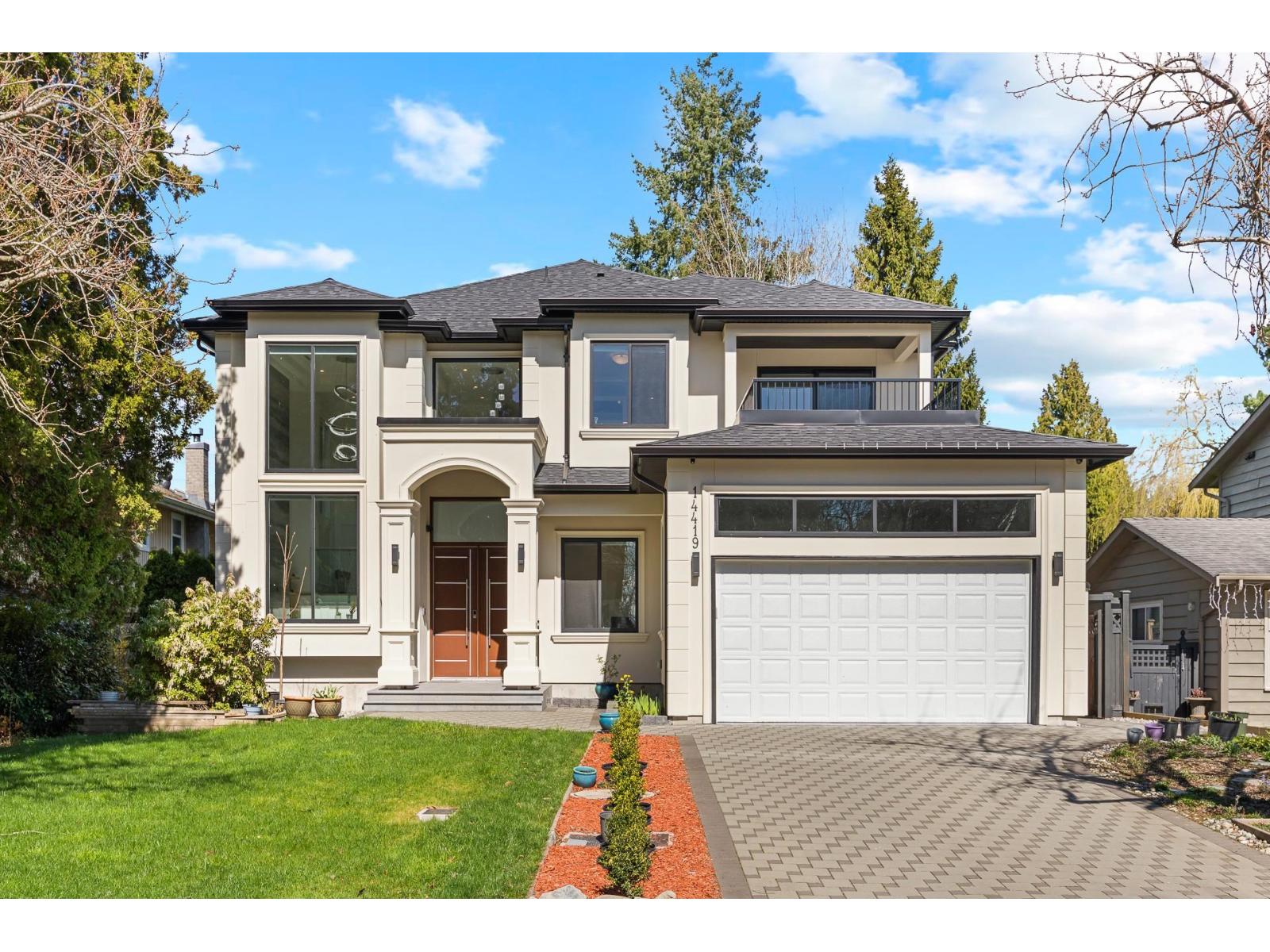 14419 17a Avenue, Surrey, British Columbia V4A 5P5 - Photo 1 - R3104206