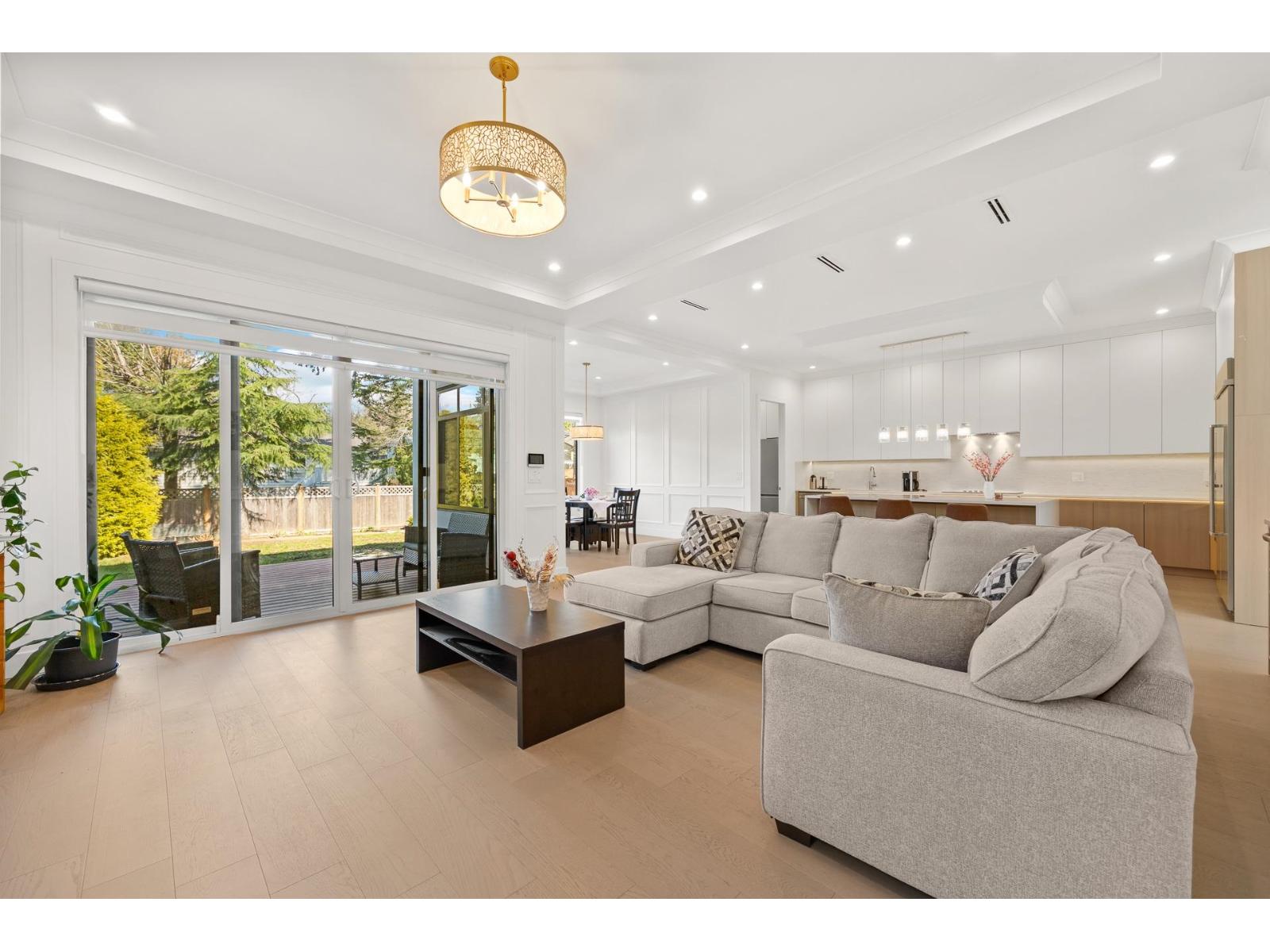 14419 17a Avenue, Surrey, British Columbia V4A 5P5 - Photo 11 - R3104206