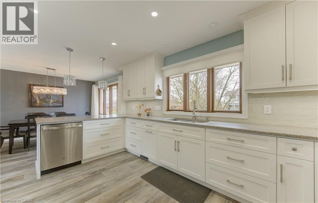 449 Greenfield Avenue, Kitchener, Ontario  N2C 1E9 - Photo 17 - 40814806