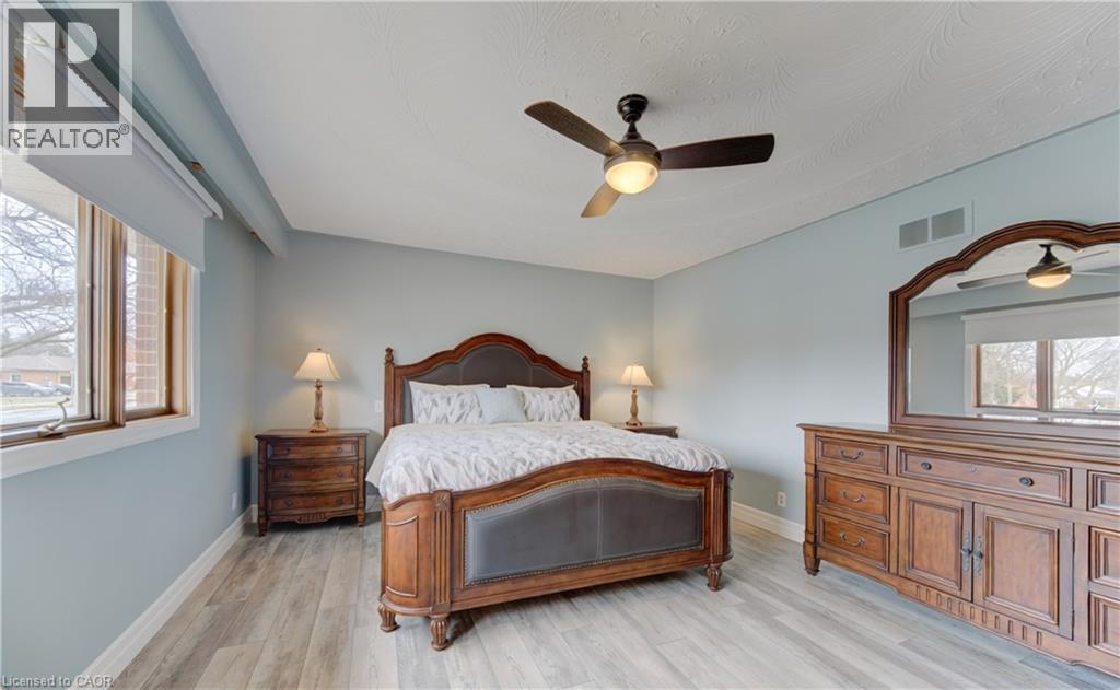 449 Greenfield Avenue, Kitchener, Ontario  N2C 1E9 - Photo 25 - 40814806