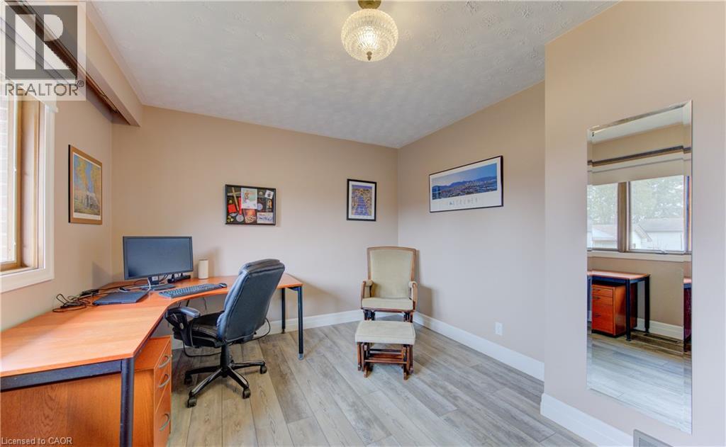 449 Greenfield Avenue, Kitchener, Ontario  N2C 1E9 - Photo 30 - 40814806