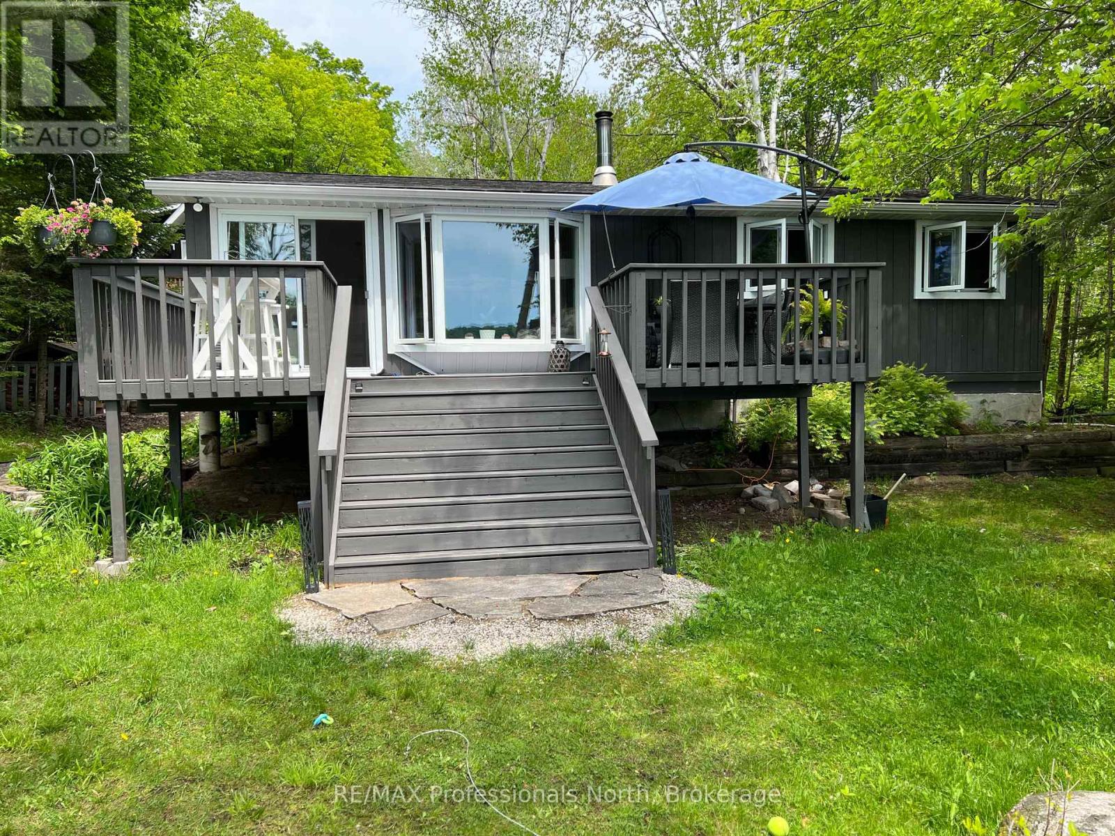 185 Ena Drive, Huntsville, Ontario  P1H 2J4 - Photo 4 - X12931476