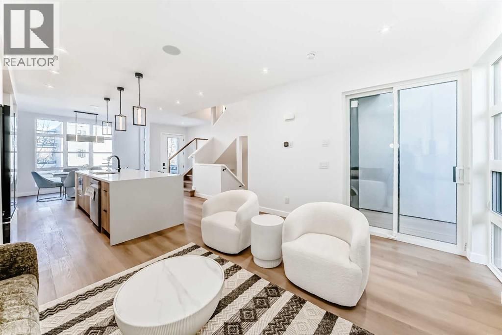 1607 37 Avenue Sw, Calgary, Alberta  T2T 2h2 - Photo 18 - A2286214