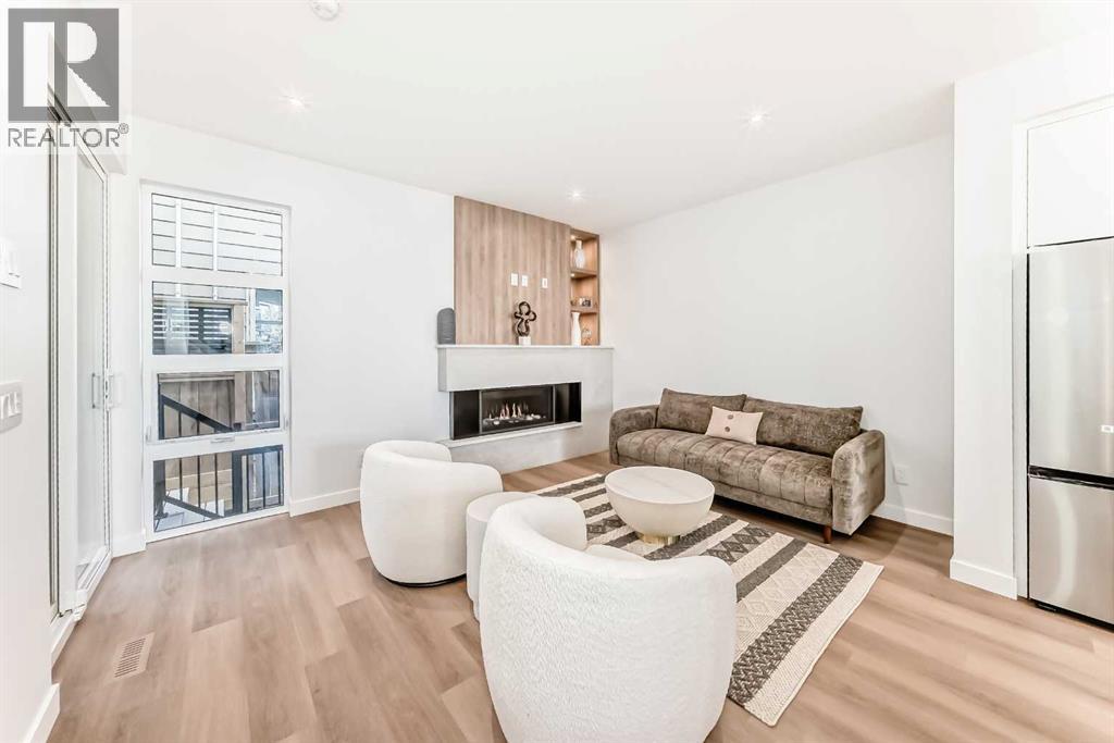 1607 37 Avenue Sw, Calgary, Alberta  T2T 2h2 - Photo 6 - A2286214