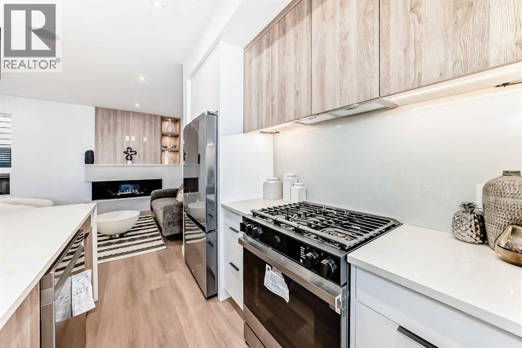 1607 37 Avenue Sw, Calgary, Alberta  T2T 2h2 - Photo 7 - A2286214