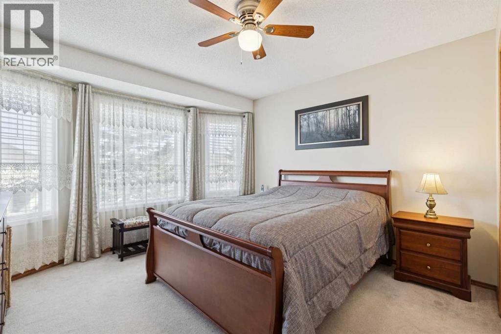 37 Somervale Close SW, Calgary, Alberta  T2Y 3L4 - Photo 13 - A2293910