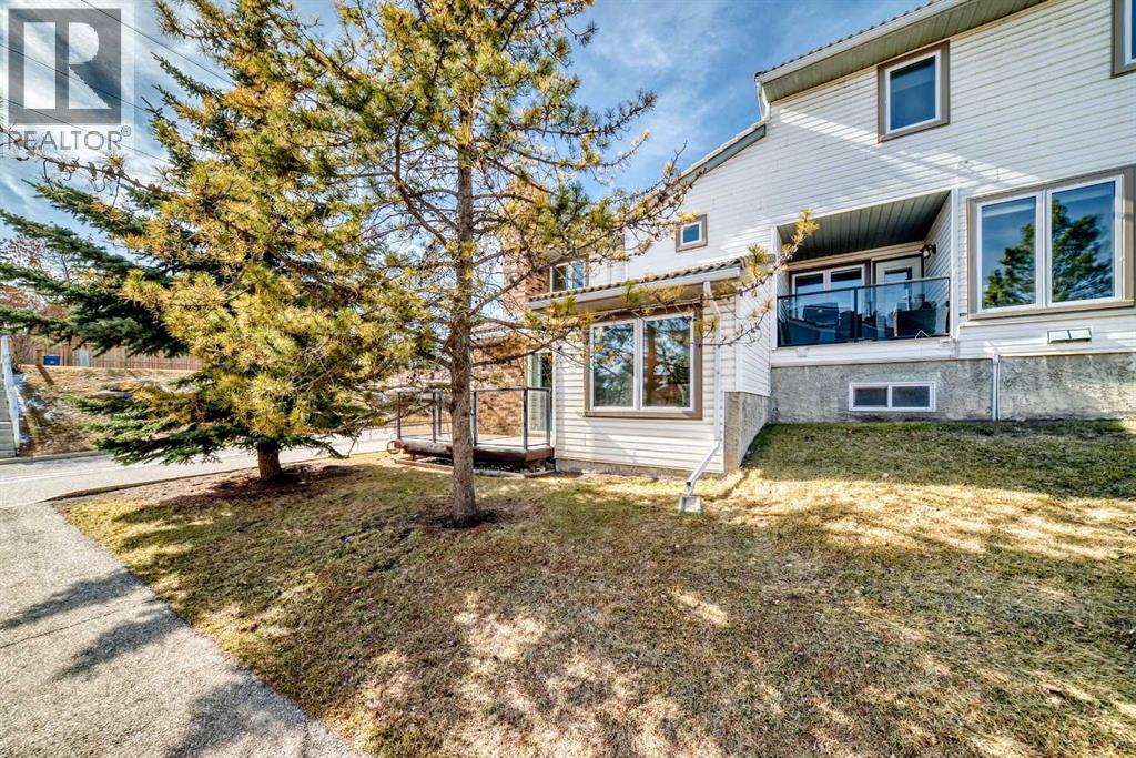 226 Coachway Lane Sw, Calgary, Alberta  t3h 2v9 - Photo 25 - A2295630