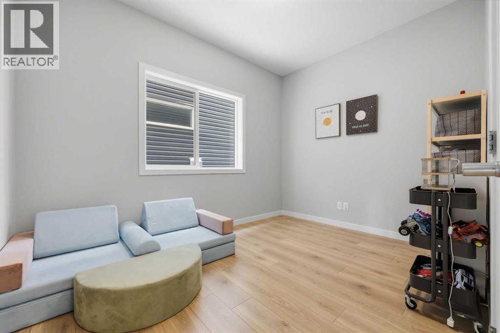 305 Carringsby Way Nw, Calgary, Alberta  T3P 1T6 - Photo 17 - A2296495