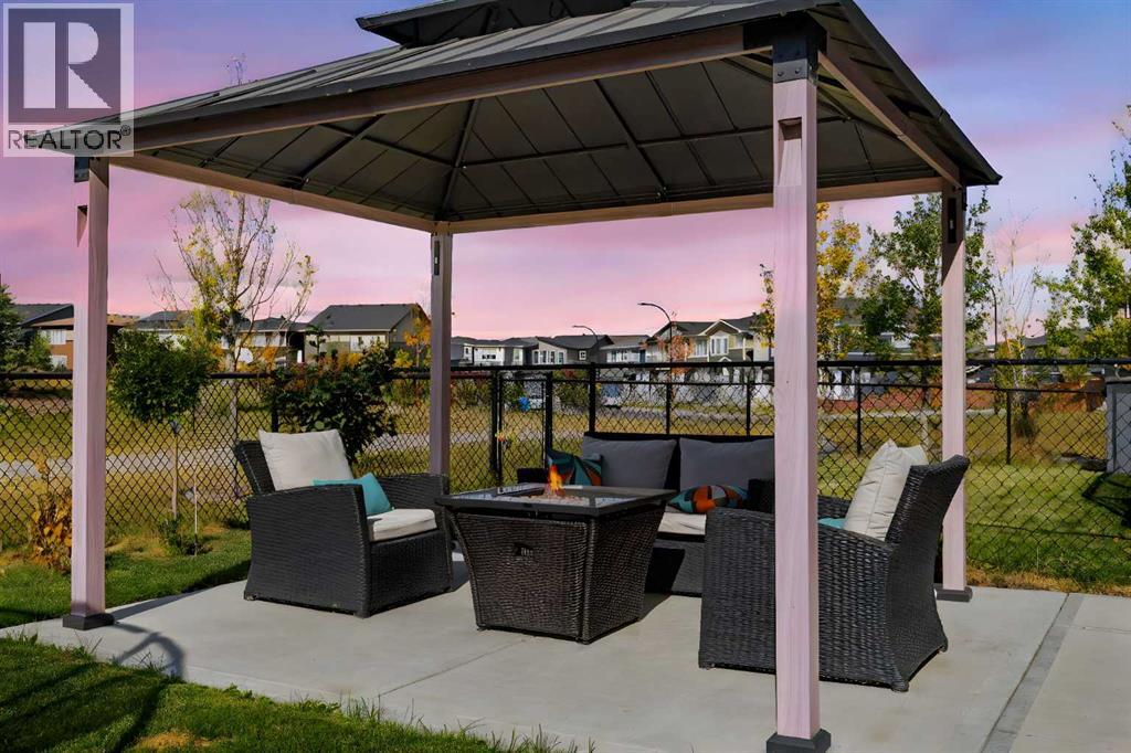 305 Carringsby Way Nw, Calgary, Alberta  T3P 1T6 - Photo 38 - A2296495