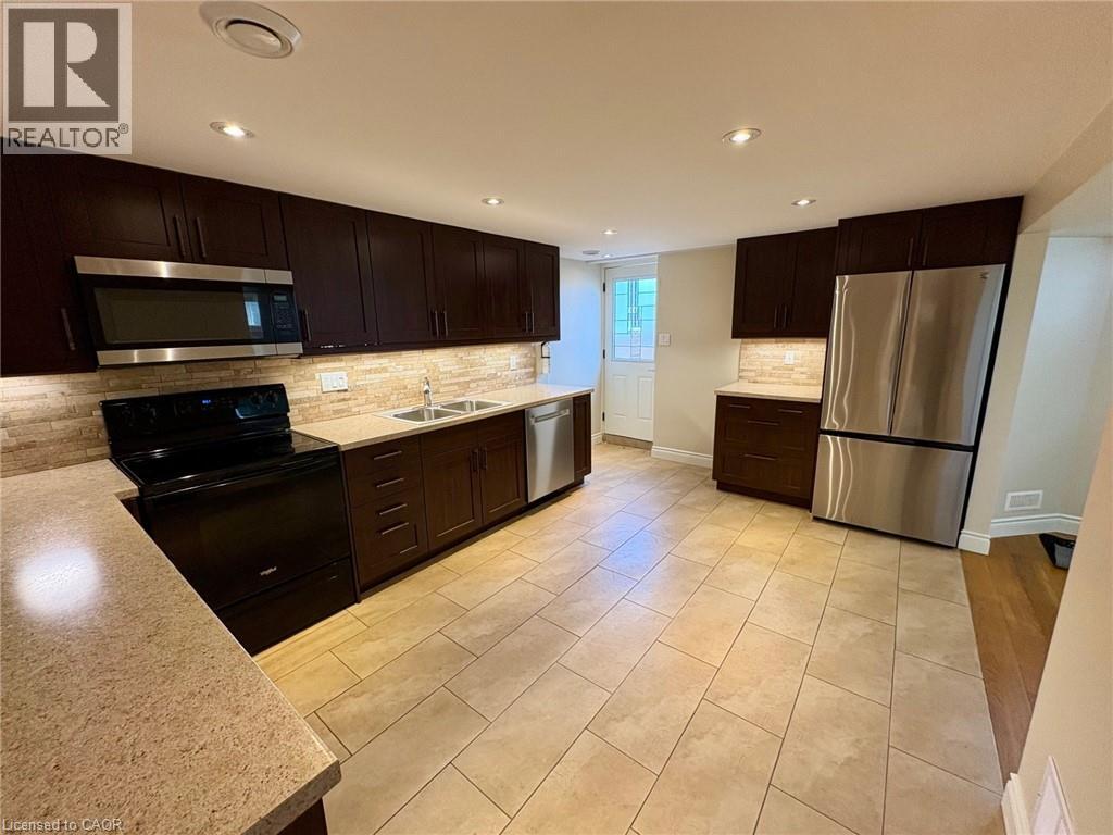 1491 Brenner Crescent Unit# Lower, Burlington, Ontario  L7P 2V9 - Photo 4 - 40797058