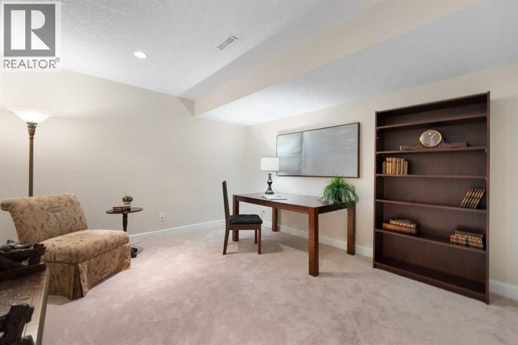 71 Chaparral Close Se, Calgary, Alberta  T2X 3L7 - Photo 28 - A2291379