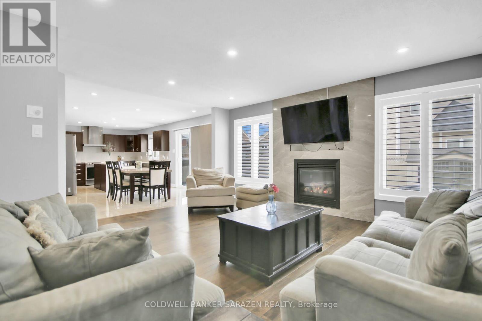 715 Clearbrook Drive, Ottawa, Ontario  K2J 5P1 - Photo 10 - X12931502