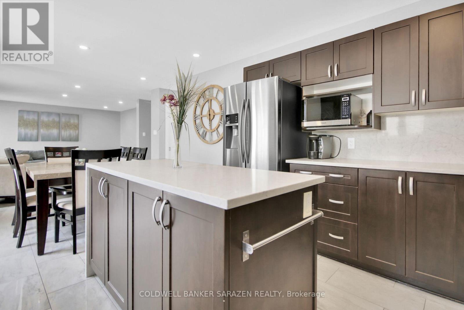 715 Clearbrook Drive, Ottawa, Ontario  K2J 5P1 - Photo 15 - X12931502