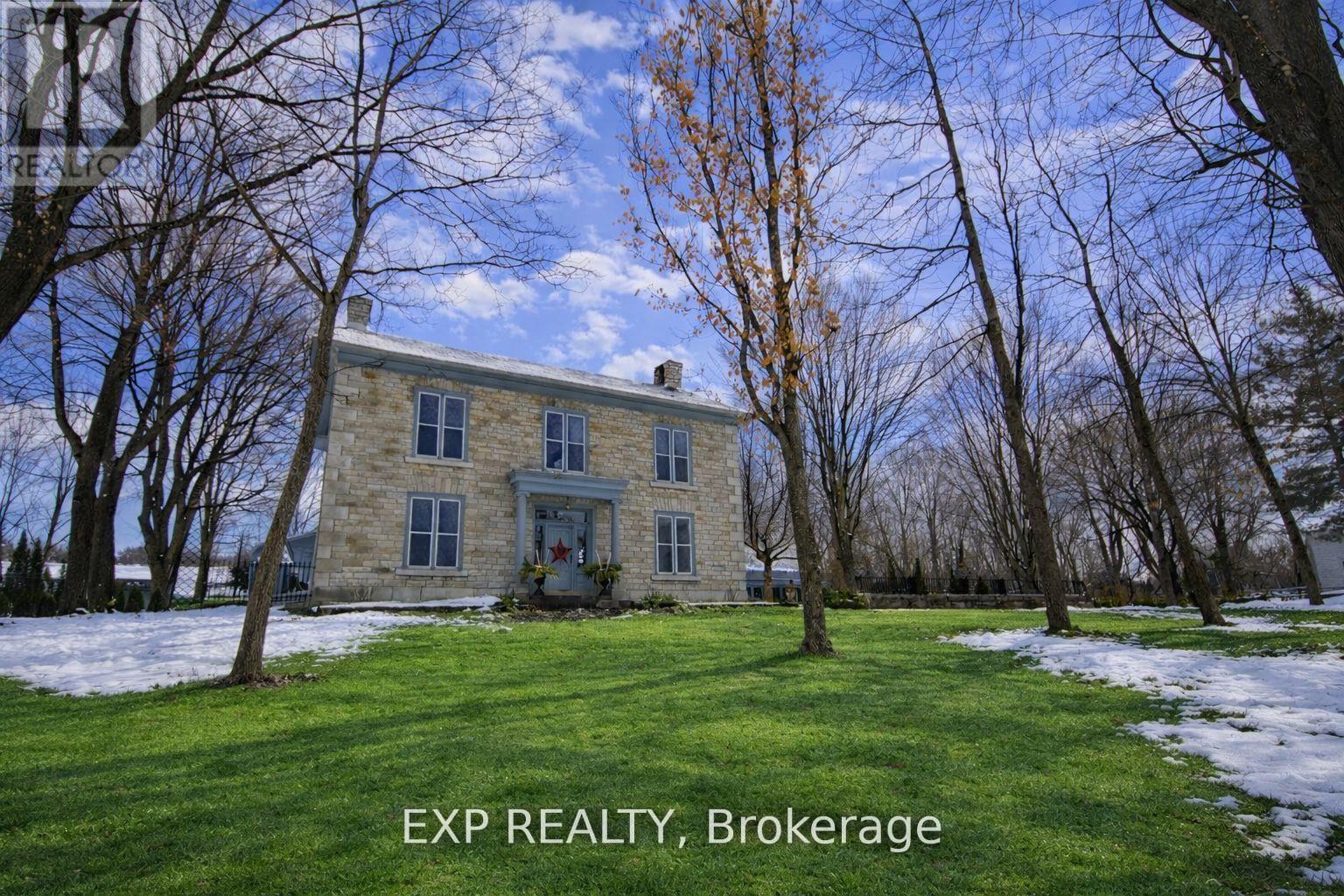 316 COLEBROOK ROAD, Stone Mills, Ontario