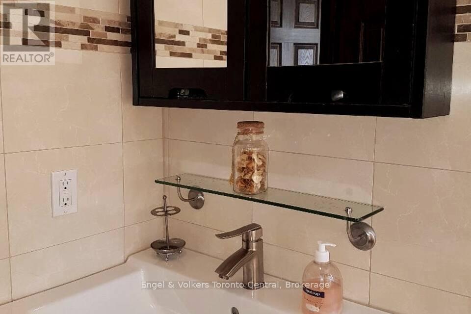 209860 Highway 26, Blue Mountains, Ontario  L9Y 0L1 - Photo 22 - X12931490