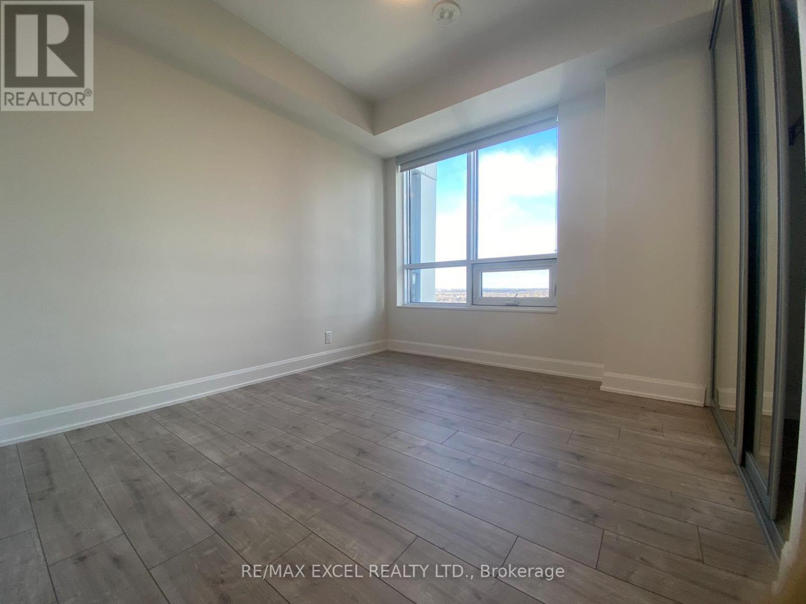 2001 - 38 Water Walk Drive, Markham, Ontario L3R 6M8 - Photo 14 - N12931492