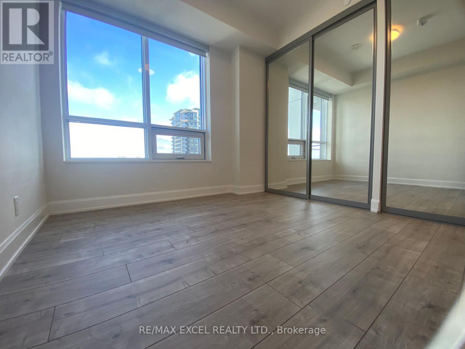 2001 - 38 Water Walk Drive, Markham, Ontario L3R 6M8 - Photo 16 - N12931492