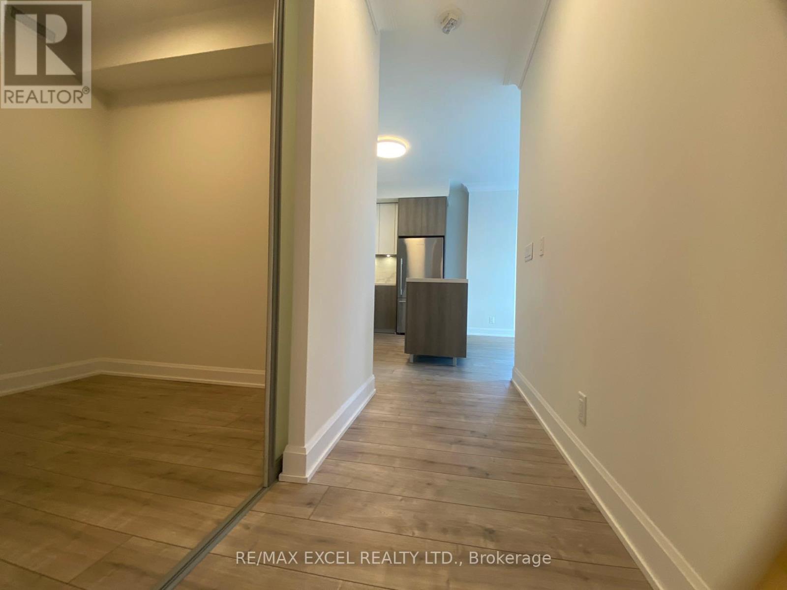 2001 - 38 Water Walk Drive, Markham, Ontario L3R 6M8 - Photo 20 - N12931492