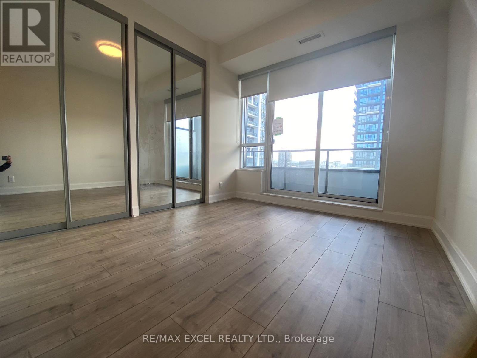 2001 - 38 Water Walk Drive, Markham, Ontario L3R 6M8 - Photo 25 - N12931492