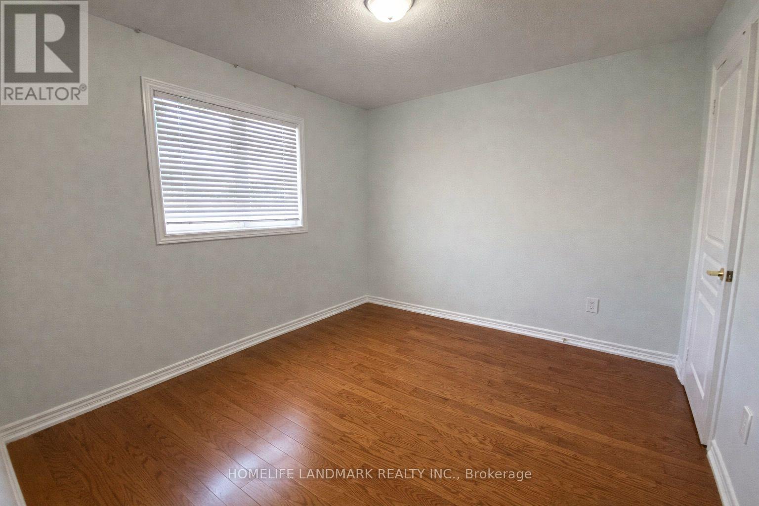 127 Rizal Avenue, Markham, Ontario L6B 0E5 - Photo 26 - N12931494