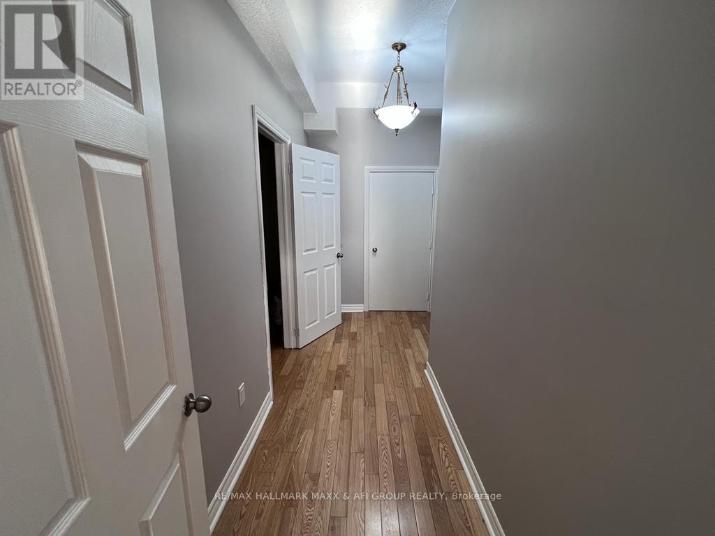 Lower - 625 Carrville Road, Richmond Hill, Ontario  L4C 6E5 - Photo 10 - N12931504