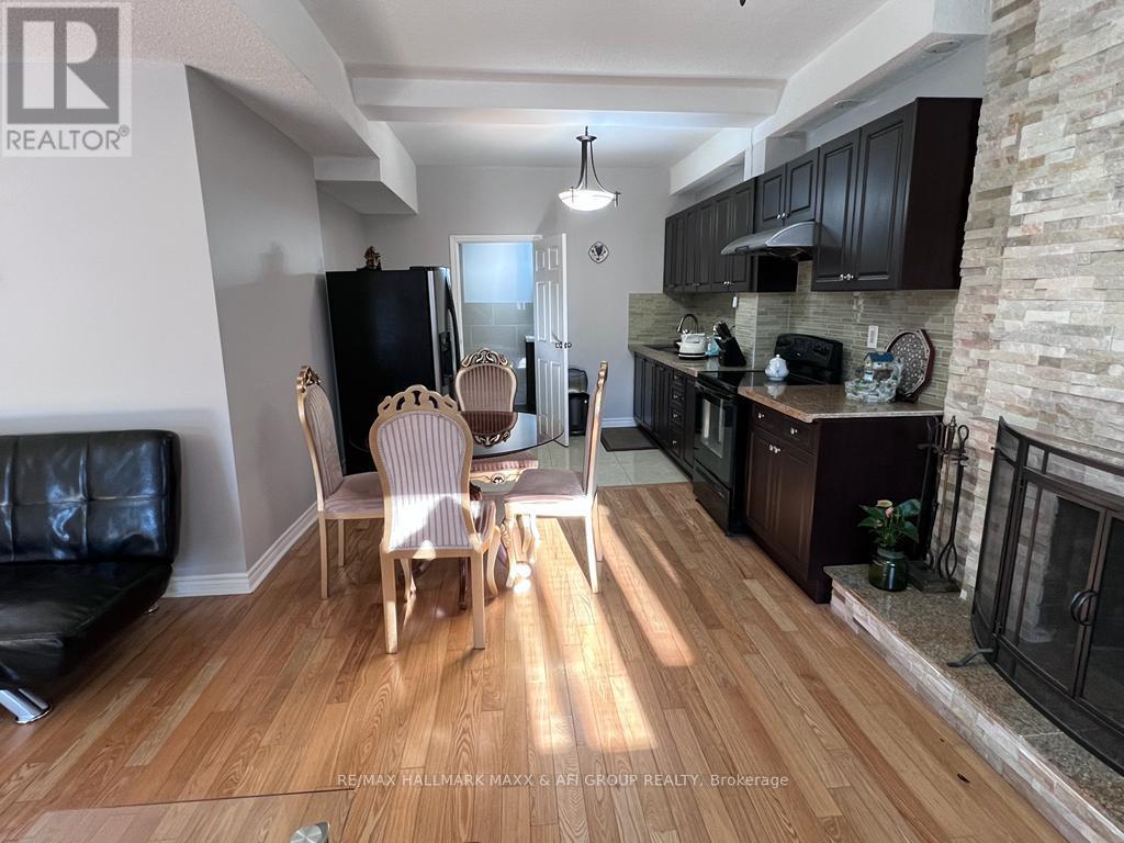 Lower - 625 Carrville Road, Richmond Hill, Ontario  L4C 6E5 - Photo 7 - N12931504