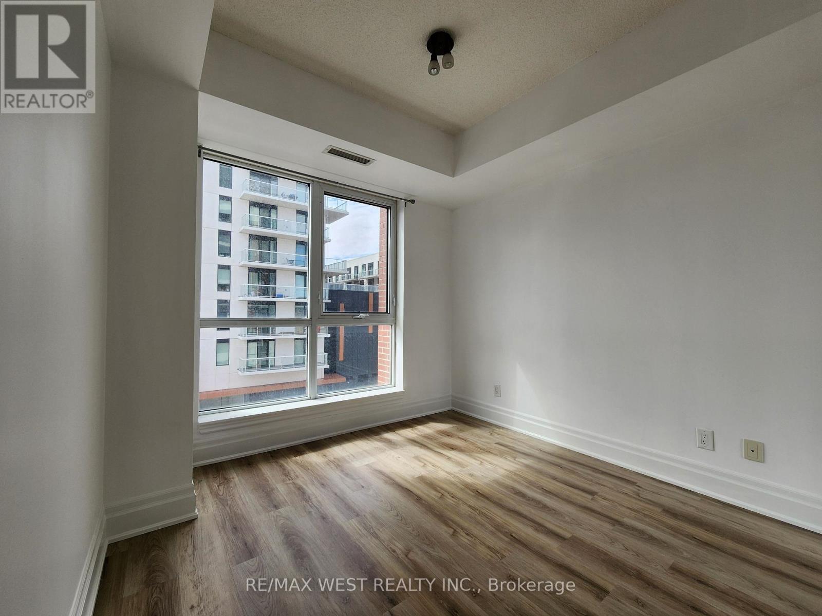 409a - 1 Upper Duke Crescent, Markham, Ontario  L6G 0B6 - Photo 24 - N12931162