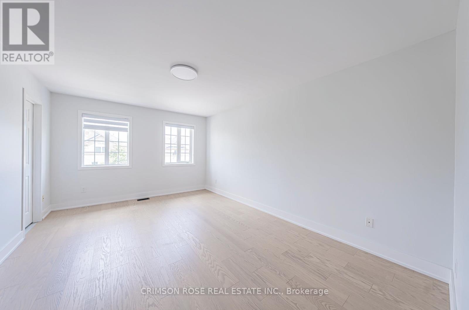 2569 Gill Crescent, Oakville, Ontario  L6H 6P3 - Photo 24 - W12931508