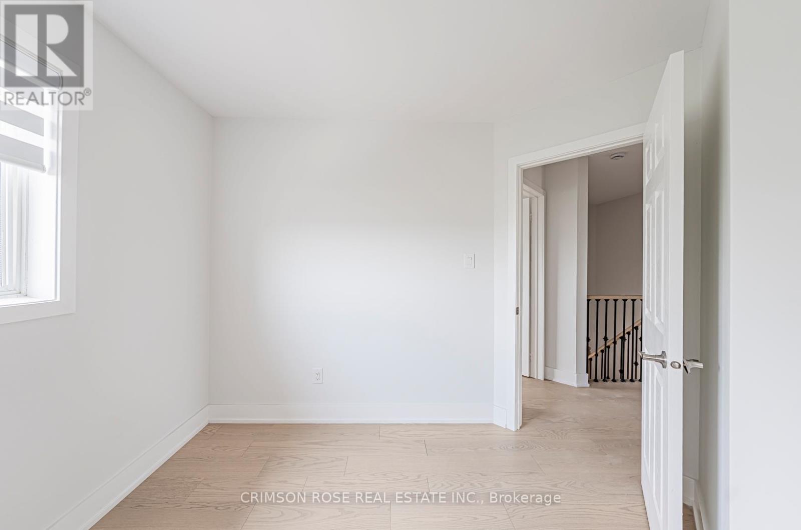 2569 Gill Crescent, Oakville, Ontario  L6H 6P3 - Photo 36 - W12931508