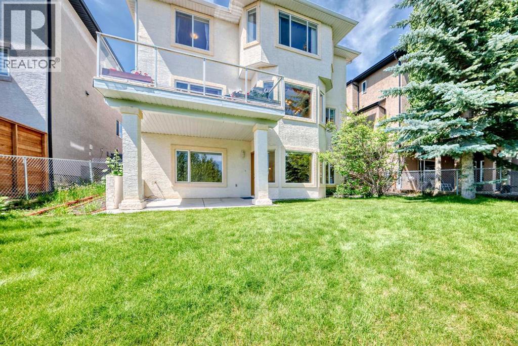 40 Royal Highland Court Nw, Calgary, Alberta  T3G 4Y2 - Photo 46 - A2292835