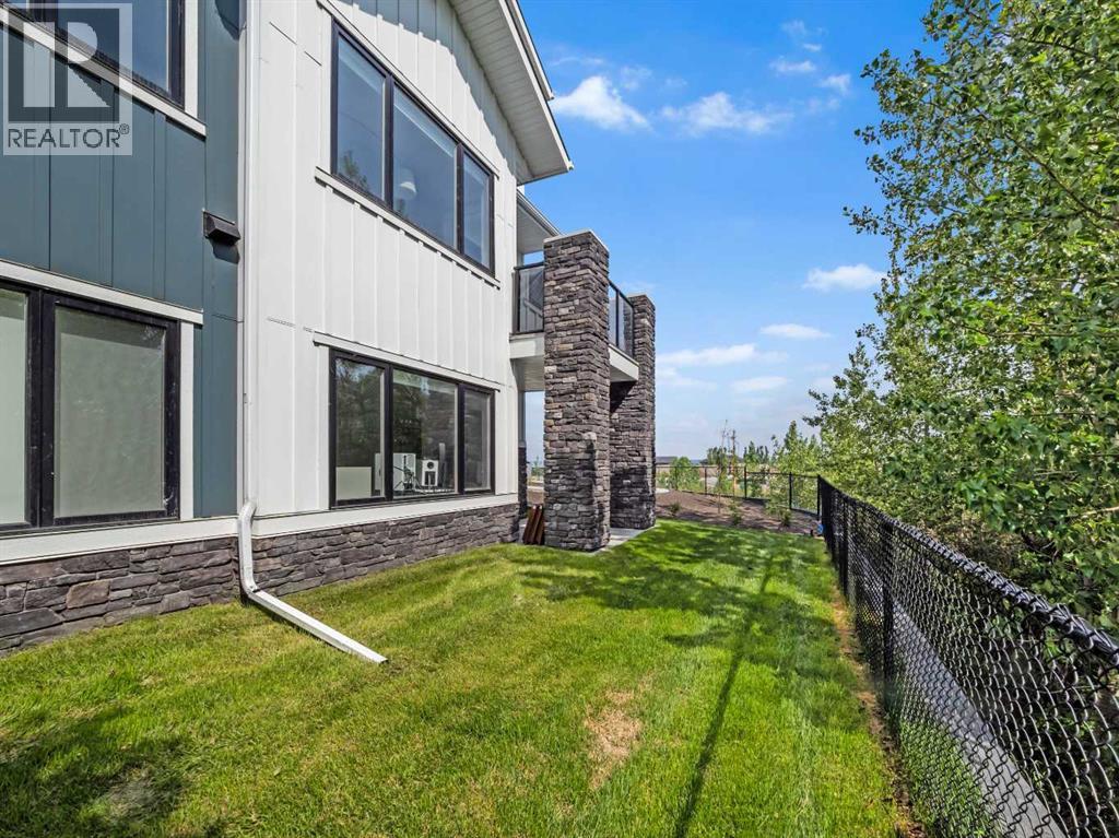 130 Crestridge Common Sw, Calgary, Alberta  T3B 6J5 - Photo 9 - A2296370