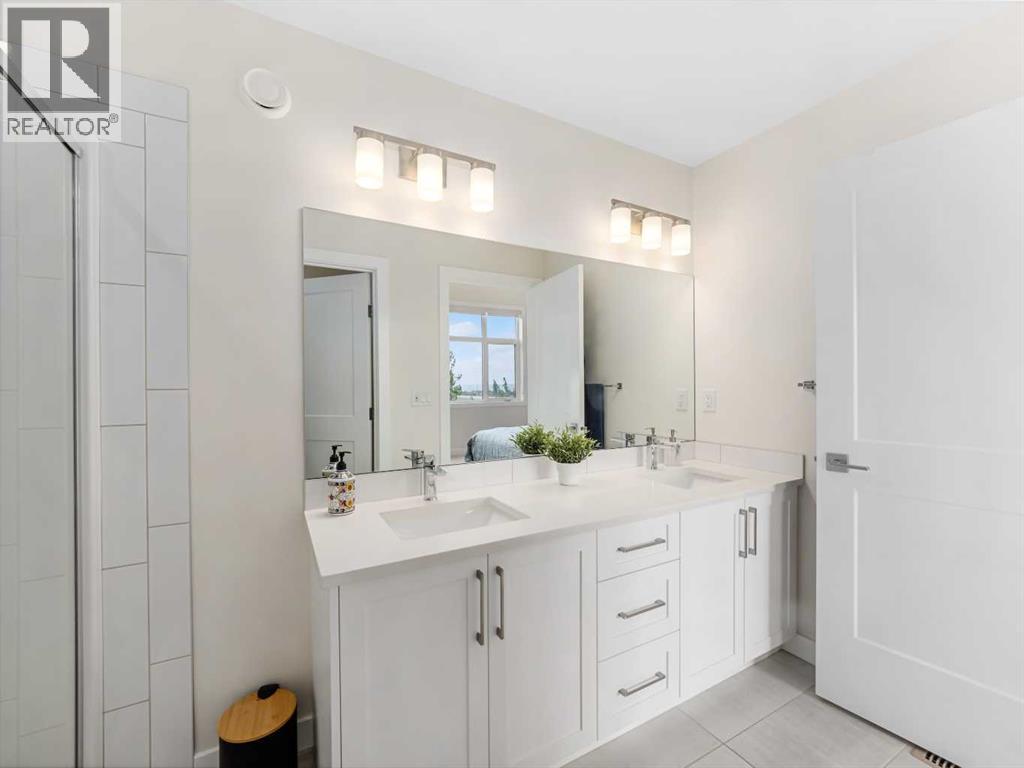 130 Crestridge Common Sw, Calgary, Alberta  T3B 6J5 - Photo 26 - A2296370
