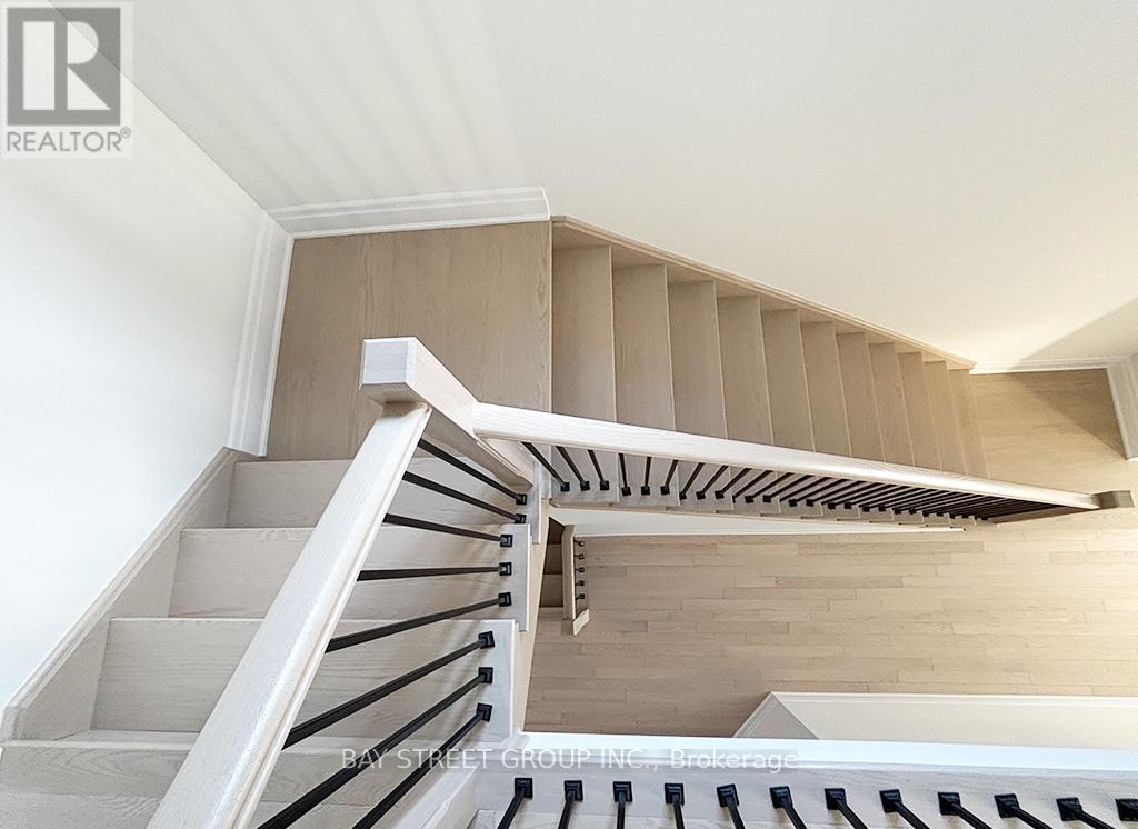 278 Archerhill Circle, Aurora, Ontario  L4G 4E2 - Photo 15 - N12884566