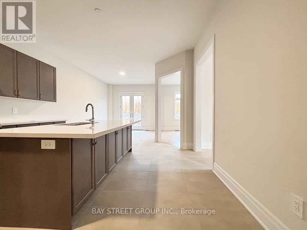 278 Archerhill Circle, Aurora, Ontario  L4G 4E2 - Photo 5 - N12884566