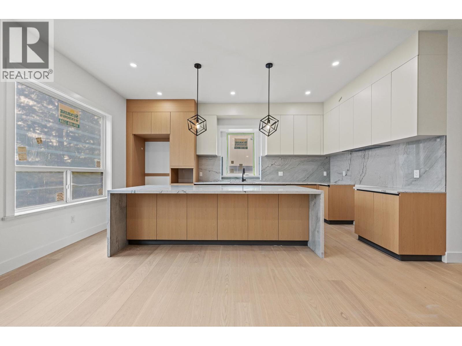 4 5091 Buxton Street, Burnaby, British Columbia  V5H 1J7 - Photo 13 - R3087312