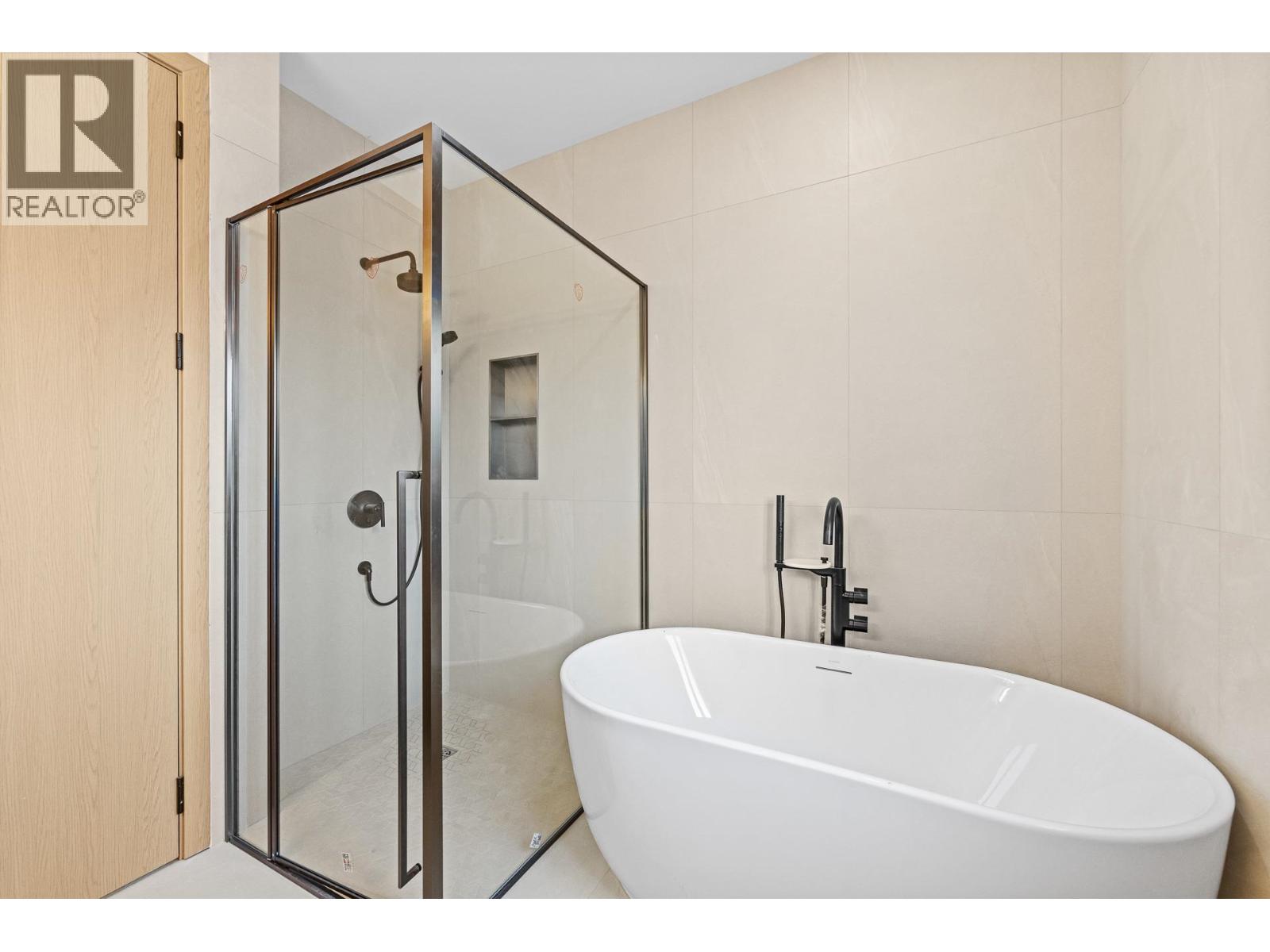 4 5091 Buxton Street, Burnaby, British Columbia  V5H 1J7 - Photo 22 - R3087312