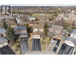 323 HARRY BEER COURT, Newmarket, Ontario
