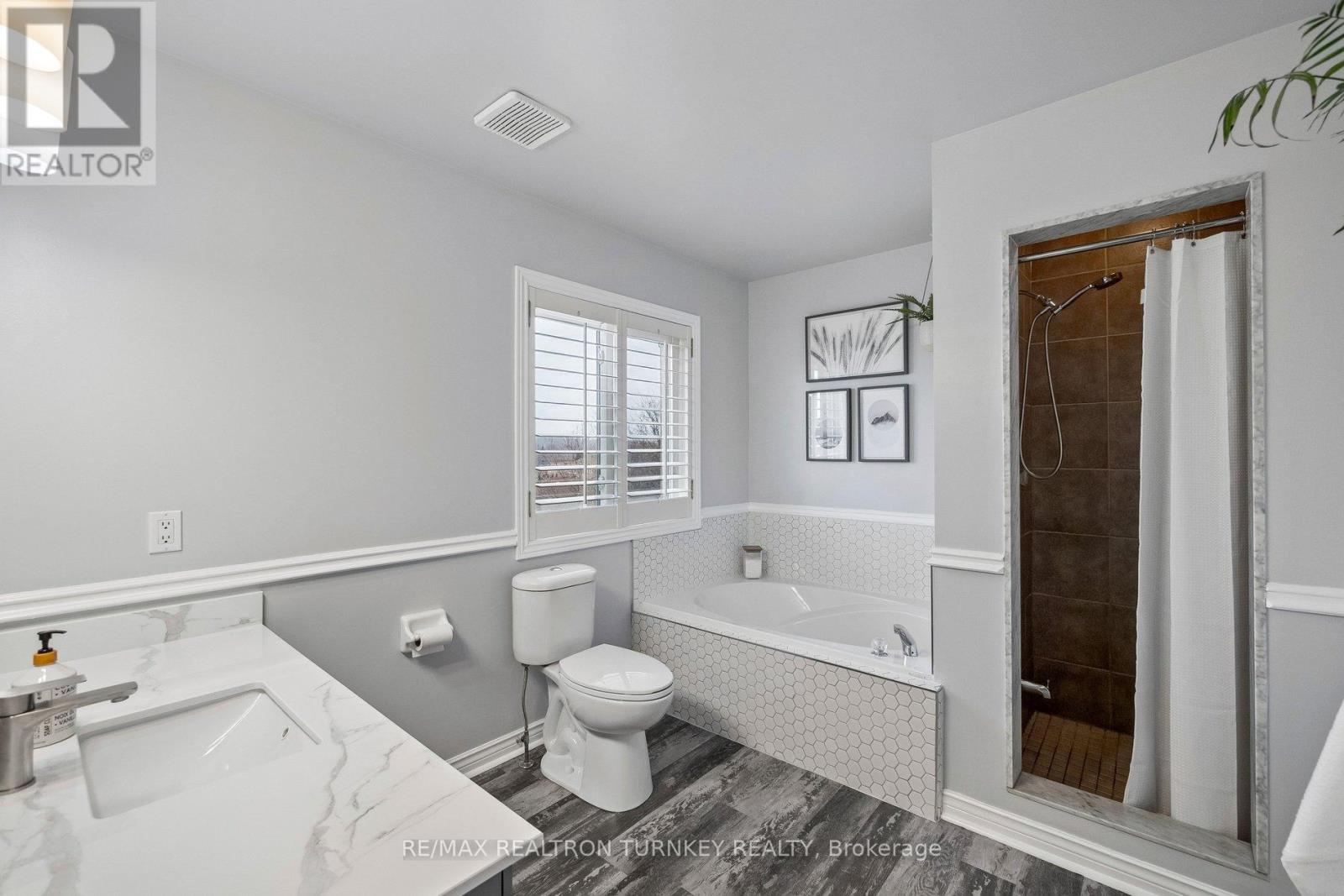 323 Harry Beer Court, Newmarket, Ontario  L3Y 8M2 - Photo 24 - N12924916