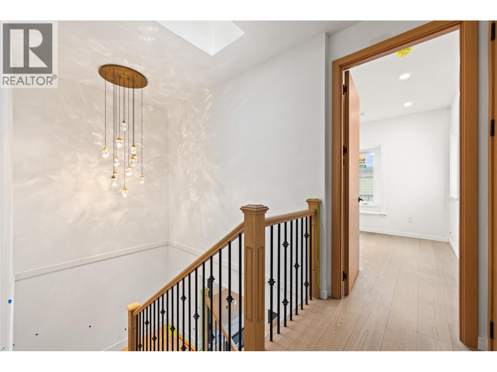 4 5115 Buxton Street, Burnaby, British Columbia  V5H 1J7 - Photo 11 - R3086944