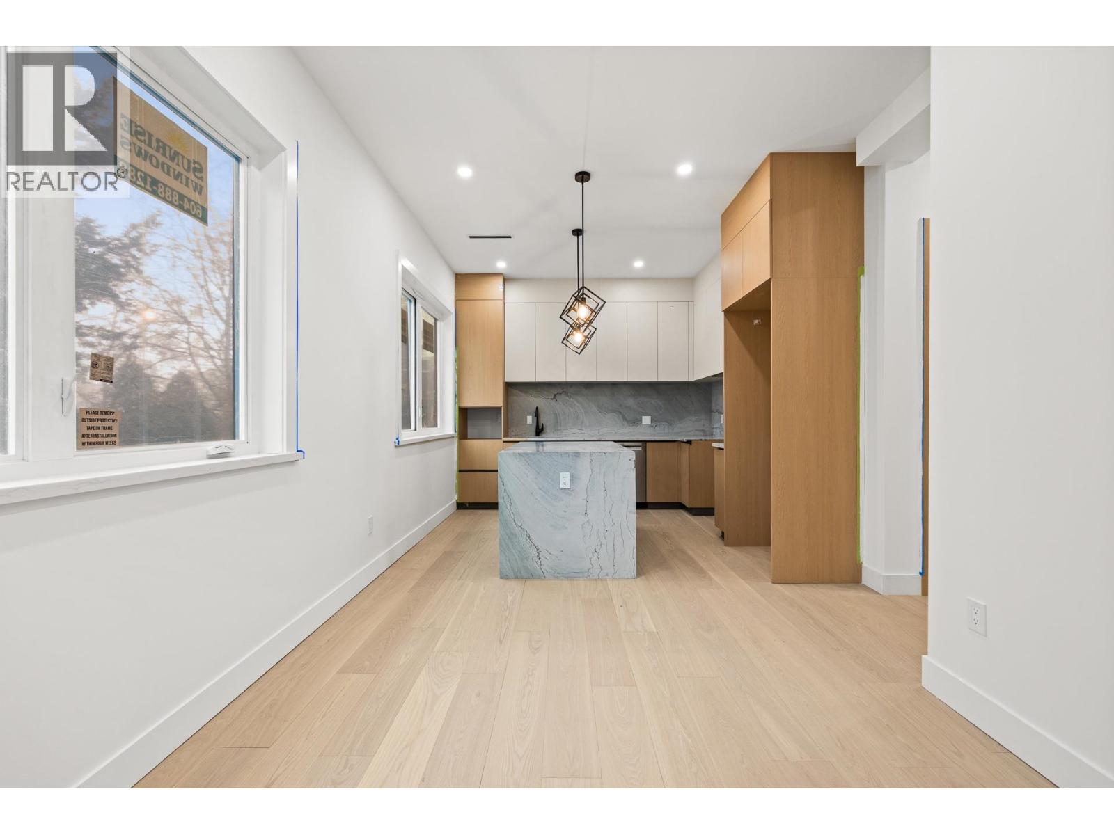 4 5115 Buxton Street, Burnaby, British Columbia  V5H 1J7 - Photo 8 - R3086944