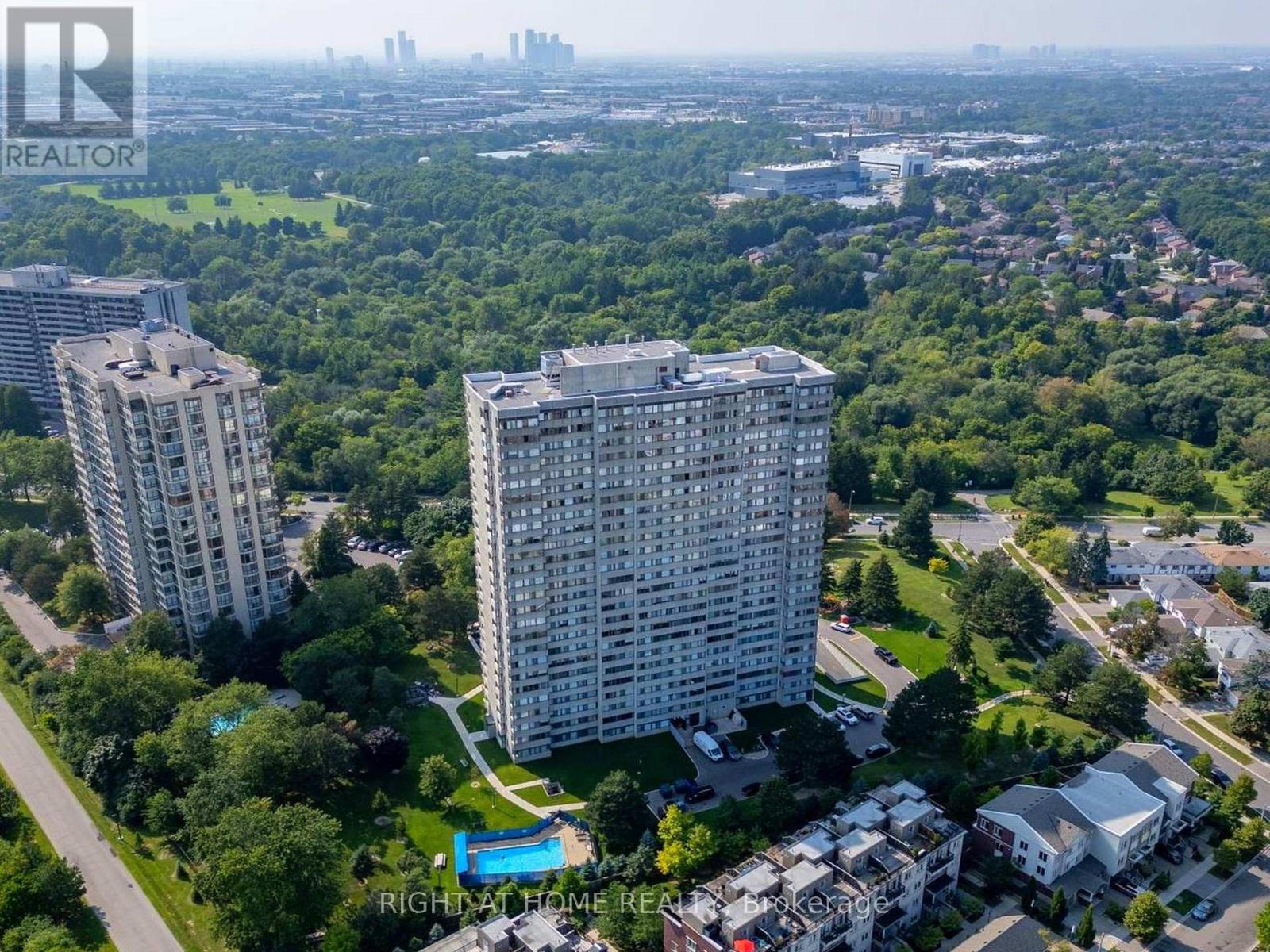 1602 - 133 Torresdale Avenue, Toronto, Ontario  M2R 3T2 - Photo 43 - C12931536