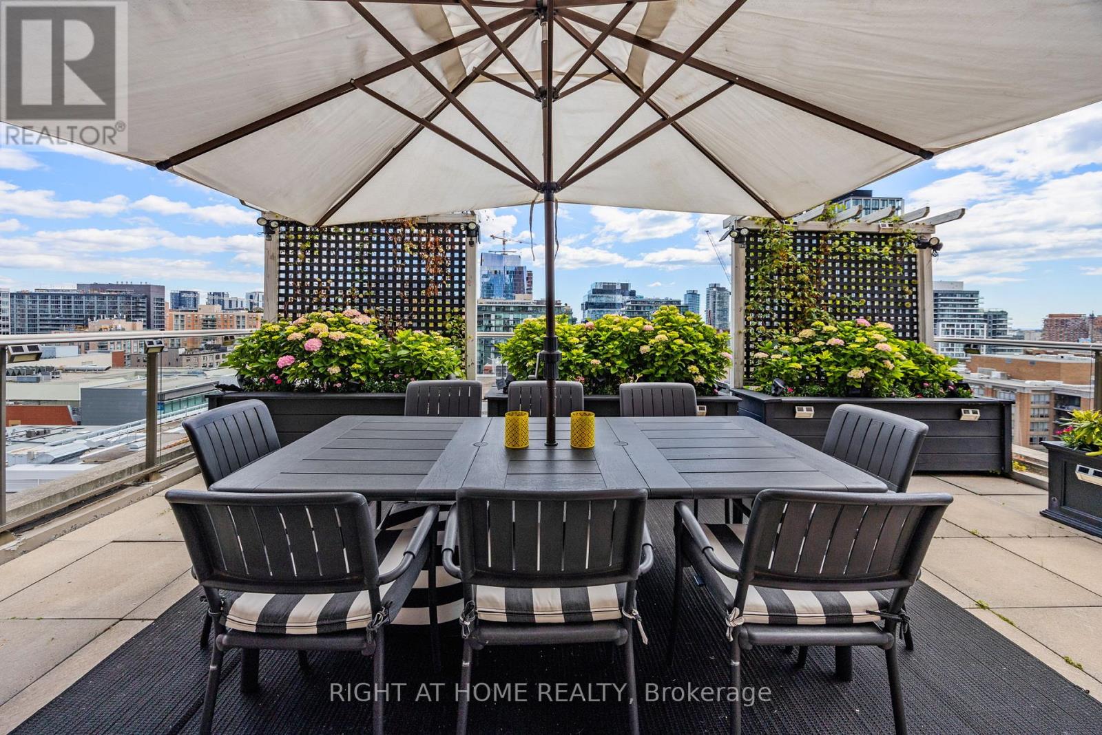 1402 - 168 King St East Street, Toronto, Ontario  M5A 4S4 - Photo 28 - C12931548