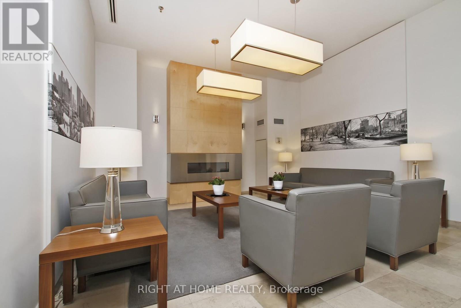 1402 - 168 King St East Street, Toronto, Ontario  M5A 4S4 - Photo 44 - C12931548